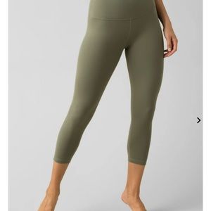 Prana Tranform Capri